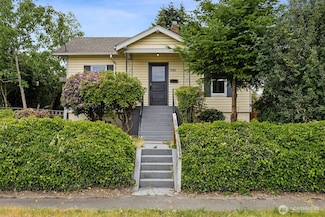 3586 E L St, Tacoma, WA 98404