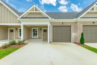 2594 Bannerman Ln, Chattanooga, TN 37421