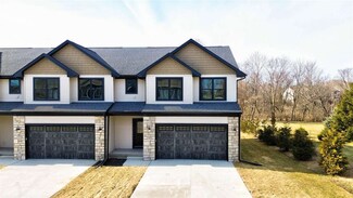 1125 Ivy Ln, North Liberty, IA 52317