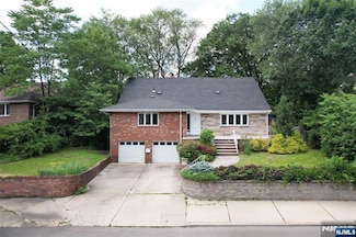 1309 Abbott Blvd, Fort Lee, NJ 07024