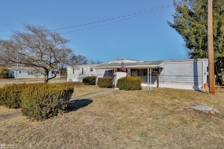 6032 Diana St, Nazareth, PA 18064