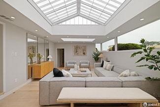 2955 Ocean Ave, San Francisco, CA 94132
