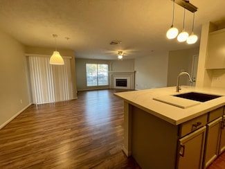 8051 Bay Branch Dr Unit 312, the Woodlands, TX 77382