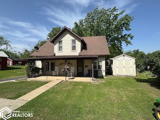 632 N 6th St, Centerville, IA 52544