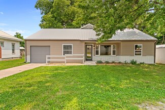 138 N Cordie St, Seymour, MO 65746