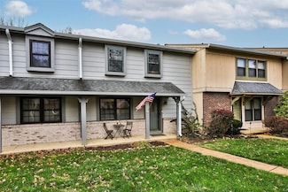 2349 Hidden Meadow Ln Unit 23, Ballwin, MO 63021