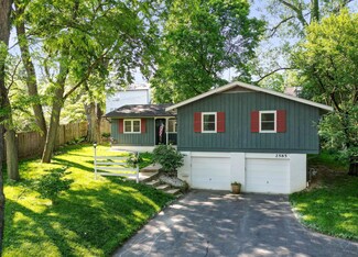 2585 Fishinger Rd, Columbus, OH 43221