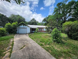7717 Pontiac Dr, Pensacola, FL 32506