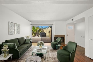 25712 Le Parc Unit 21, Lake Forest, CA 92630