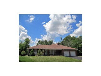 526 Brown Circle Dr, Osawatomie, KS 66064
