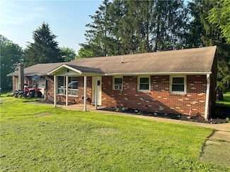 48828 Carman Rd, Hopedale, OH 43976