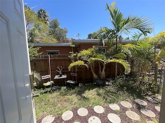 1226 N Victoria Park Rd Unit 3, Fort Lauderdale, FL 33304