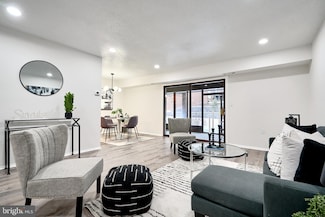 6 Longstream Ct Unit T-1, Baltimore, MD 21209
