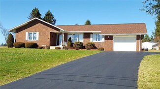 119 R J Lilley Dr, Farmington, PA 15437
