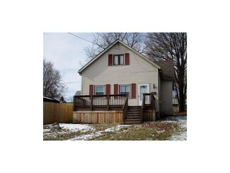 464 S Stateline Rd, Masury, OH 44438