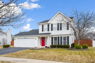 2056 Schumacher Dr, Naperville, IL 60540