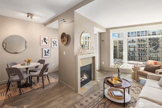 2607 Western Ave Unit 809, Seattle, WA 98121
