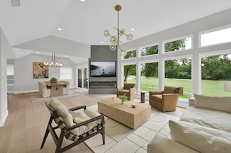 26 Fairway Oaks Place, Spring, TX 77380