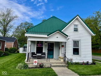 1037 N Main St, Rushville, IN 46173
