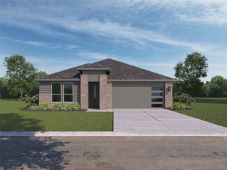 1720 Swallow St, Denton, TX 76205