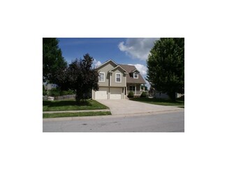 217 Pecan Tree Ave, Lone Jack, MO 64070