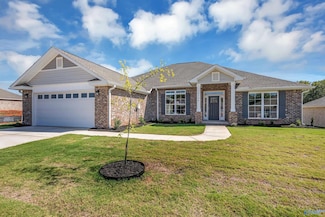 14120 Creekwater Ct, Harvest, AL 35749