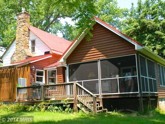 576 Tinsley Dr, Radiant, VA 22732