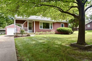 410 Fairview Ave, Rockford, IL 61108