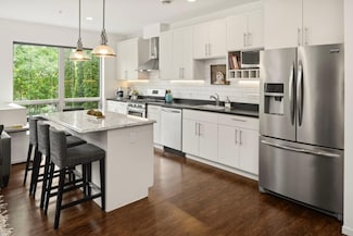 4013 W 31st St Unit 102, Saint Louis Park, MN 55416