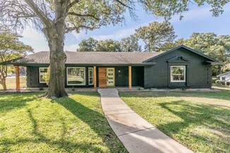 6108 Monterrey Dr, Fort Worth, TX 76112