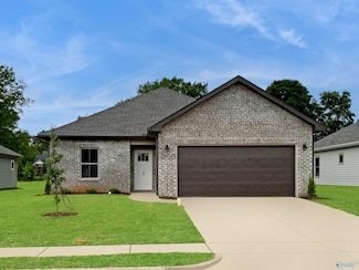 12432 Bartow Ln, Athens, AL 35613