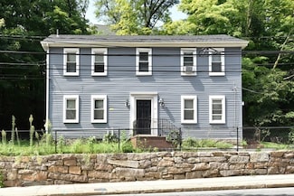 13 Main St, Framingham, MA 01702