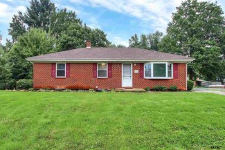 240 Maple St, Wrightsville, PA 17368