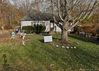 22 Matthew Rd, East Hartford, CT 06108