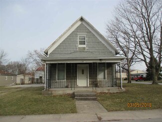 525 E Jones St, Warren, IN 46792