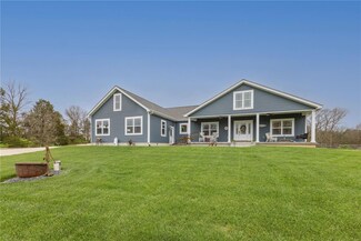 341 Hillside Cabin Ln, Wright City, MO 63390