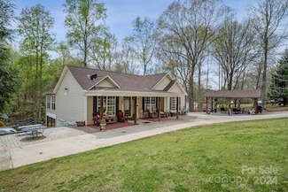 207 Olde Coach Ln, Crouse, NC 28033