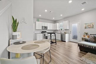 8002 Mandela Bend, Austin, TX 78744