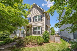 105 Della St, Chapel Hill, NC 27516