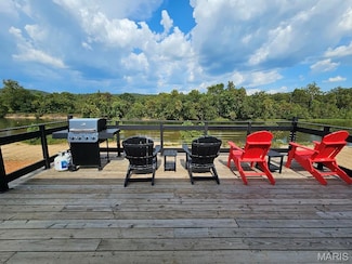 235 Riverside Dr, van Buren, MO 63965