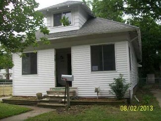 1029 Parker St, Lansing, MI 48912