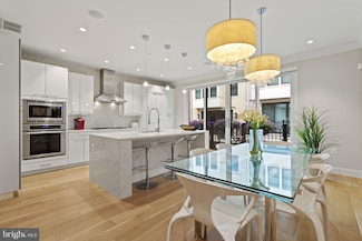 1520 16th Ct N, Arlington, VA 22209