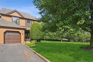 13 Estate Rd, Hillsborough, NJ 08844