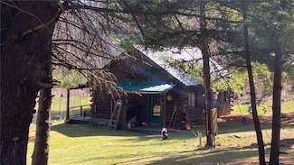 1571 Emerson Rd, Middlesex, NY 14507