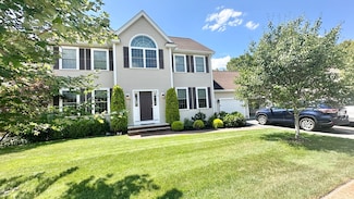3 Carlson Way, Woburn, MA 01801
