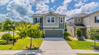 21 Vicksburg Dr, Julington Creek, FL 32259