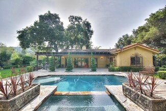 363 Riverside Rd, Oak View, CA 93022