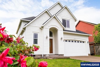 1211 Margaret St E, Monmouth, OR 97361