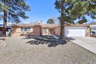 1504 Florida St NE, Albuquerque, NM 87110