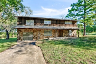 2021 W Walker St, Denison, TX 75020